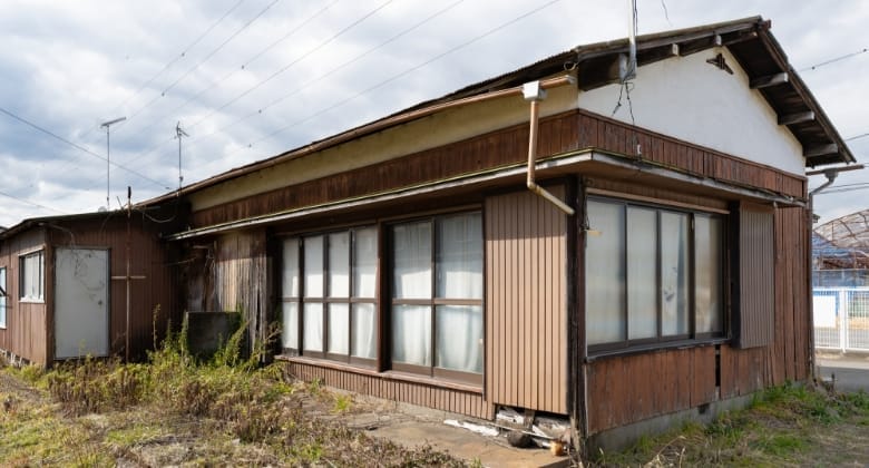事故物件や再建築不可物件、狭小物件、空き家、老朽化した物件など特殊な不動産物件