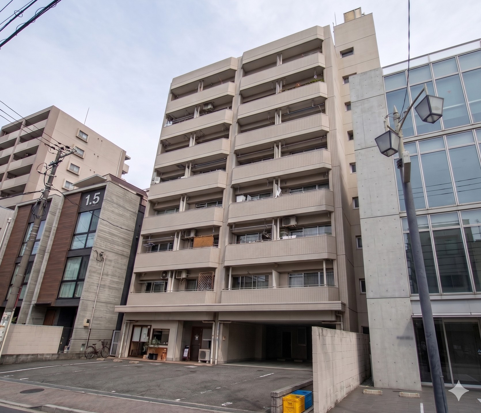 練馬区平和台のローン不可・既存不適格・旧耐震区分マンションをインターリビング江古田店が戦略的買取で解決