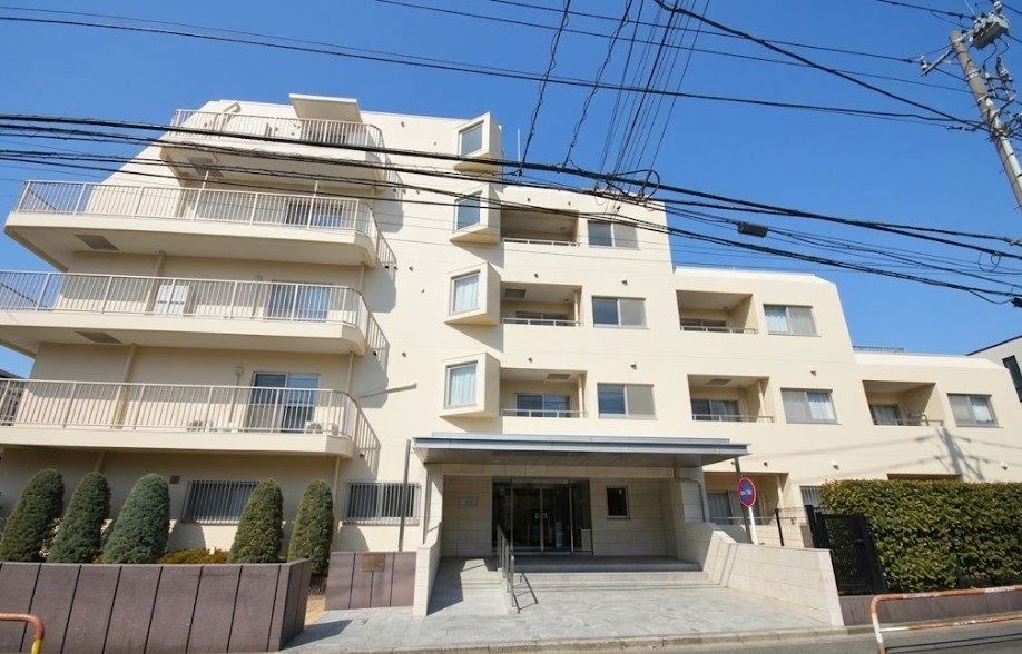 練馬区中村北のマンション売却・リースバック事例｜他社の不利な契約を回避！「元気なうちに売り、ずっと住み続ける」を叶えた安心の普通借家契約