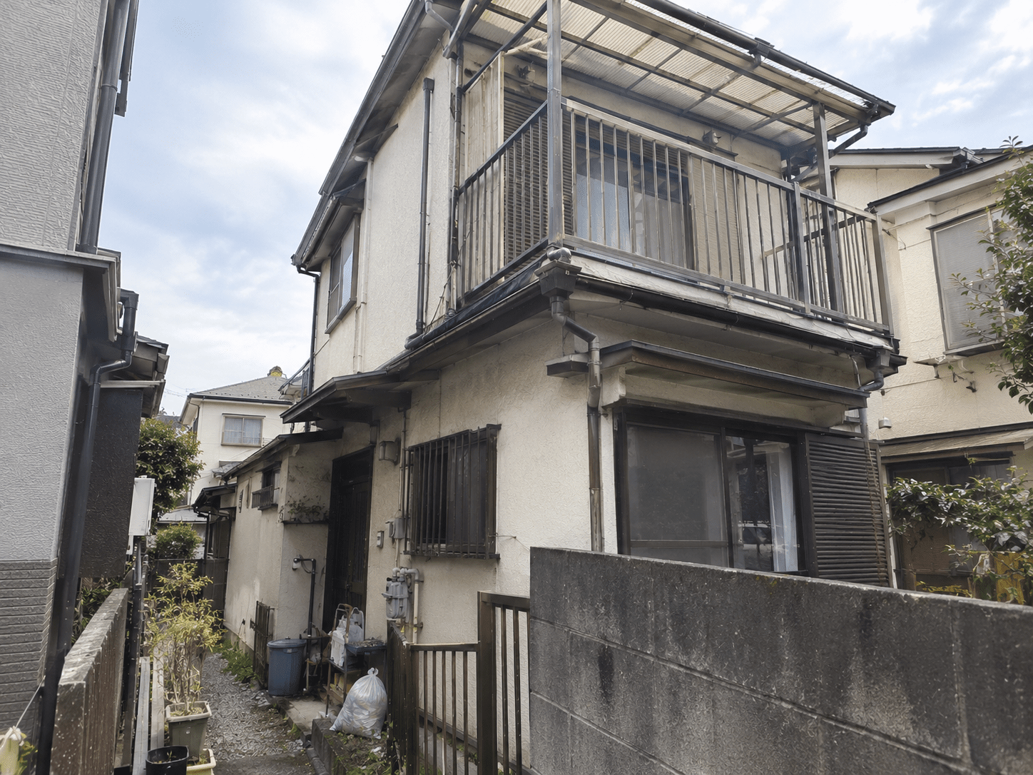 東京都練馬区光が丘の戸建て難物件の自社買取事例｜再建築不可・狭小住宅の売却！フルリフォームを行い販売を実現！